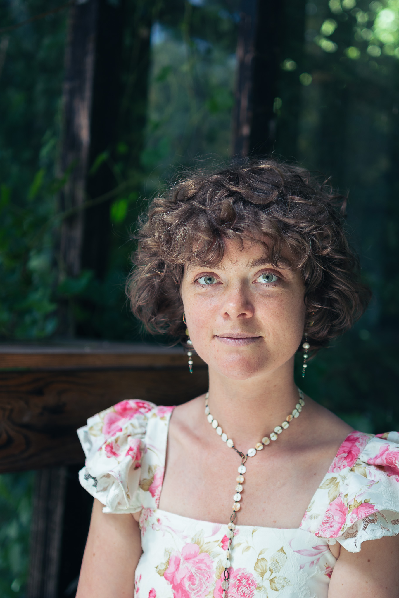 Portræt af Caroline Thrane der har landet sin første forlagskontrakt